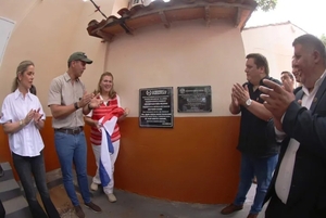 Médicos denuncian que se construyen hospitales sin planificar, por motivación política - Noticiero Paraguay