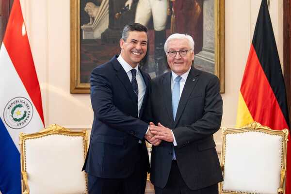 Santiago Peña recibió al presidente de Alemania en el Palacio de Gobierno - Unicanal