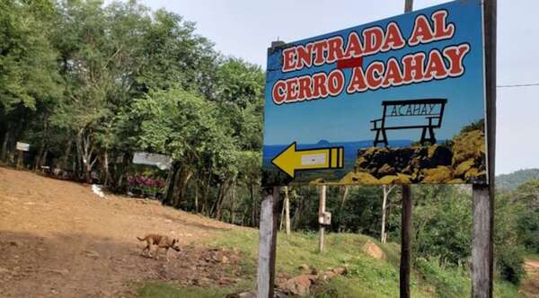 FUERON RESCATADOS LOS TURISTAS EXTRAVIADOS EN EL CERRO ACAHAY