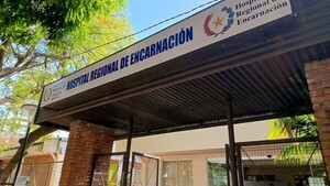 Identifican a hombre con orden de captura tras ser atendido por mordedura de yarará