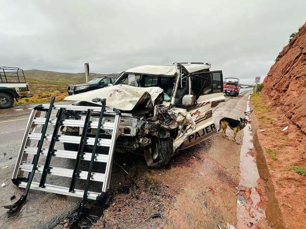 Sube a 31 el número de personas fallecidas en un nuevo accidente vial en Bolivia - Mundo - ABC Color