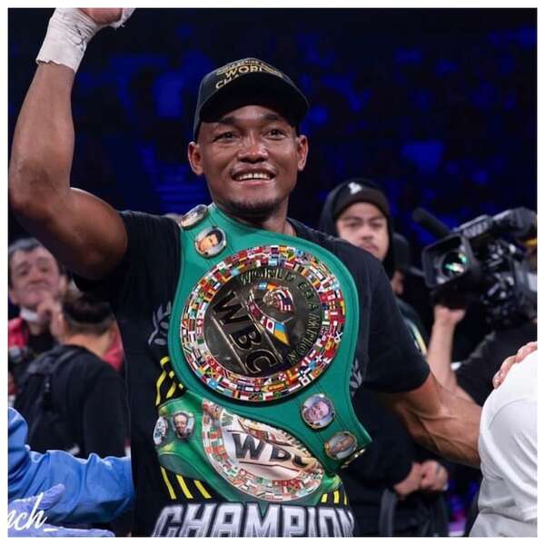 Boxeo: Puello vence a español Martín y Davis retiene título con polémica - Polideportivo - ABC Color