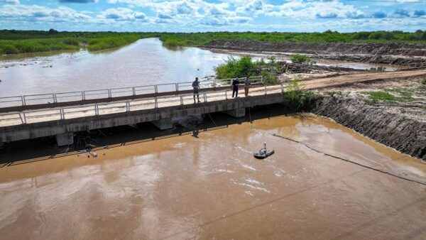 MADES inicia campaña de monitoreo hidrológico para salvaguardar el río Pilcomayo - El Trueno
