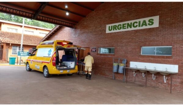 Mbói chini atacó a una mujer y fue internada