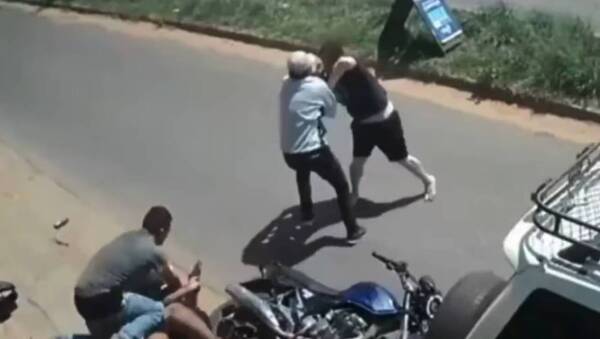 Tiros y golpes en un violento asalto: tres personas quedaron heridas