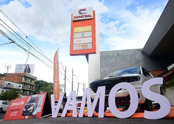 Copetrol anunció ganador de sorteo de camioneta O km - Empresariales - ABC Color