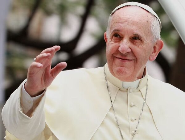 El Papa sufrió dos episodios de insuficiencia respiratoria pero pasó la noche tranquilo · Radio Monumental 1080 AM