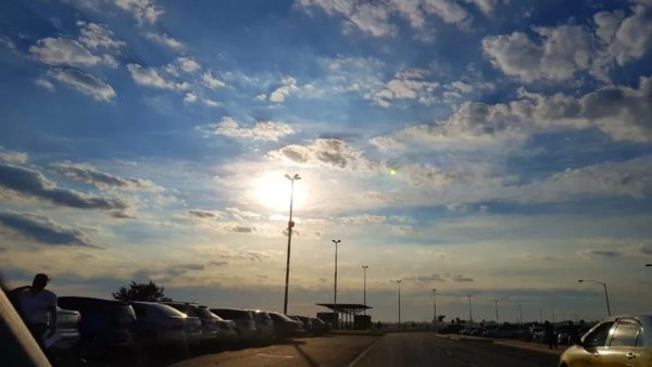 Tras terrrible ola de calor, anuncian ingreso de frente frío desde la próxima semana