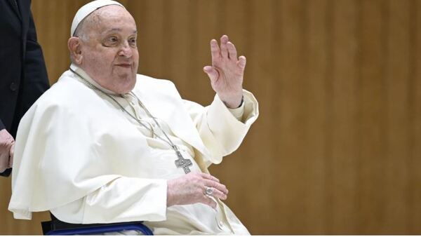 El Papa "durmió bien toda la noche" tras dos crisis respiratorias que tuvo