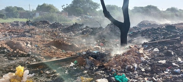 Fiscal de Delitos Ambientales se constituyó en el lugar del incendio en Bañado Sur