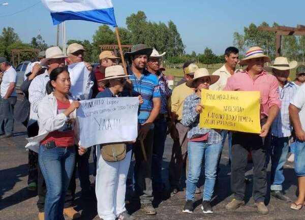 Yabebyry: recurrían al MOPC para lograr el arreglo de caminos - Nacionales - ABC Color