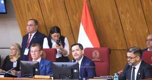 La Nación / Raúl Latorre fue reelecto como presidente de la Cámara de Diputados con el 93% de los votos