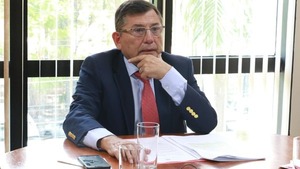 Plantean enmienda de ley sobre comercio de servicios financieros - 1000 Noticias
