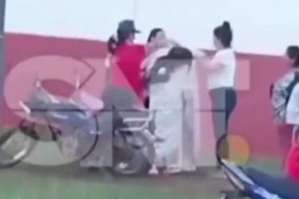 Mujer dio a luz en el patio de una USF en Edelira - SNT