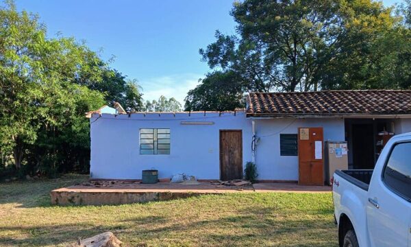 Colapsa puesto de salud en Jhuguá Po’i, Yaguarón, y comunidad pide reconstrucción urgente