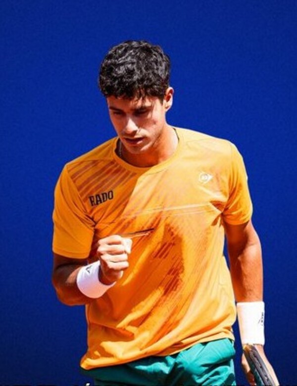 Dani Vallejo avanza en el challenger de Córdoba