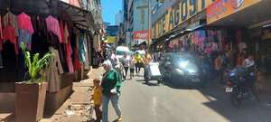 Feriado largo en Brasil oxigena al comercio esteño - ABC en el Este - ABC Color