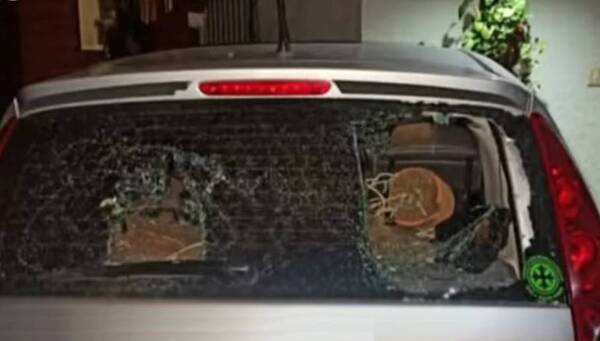 Una mujer se recontra enojó con un tal Lunatti; fue y le destrozó el auto a… ¡Lanutti!