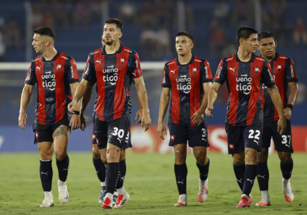 ¡Cerro Porteño varado! No puede viajar a Perú por problemas con el vuelo chárter