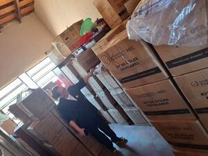 Kits escolares llegaron incompletos a escuela San Jorge de MRA, denuncian - Nacionales - ABC Color