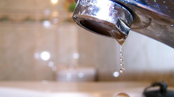 Chakeko la hakú, cierran llave de paso del agua
