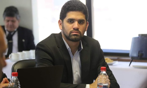 Raúl Benítez acusa a Santiago Peña de estar desconectado y seguir una agenda “pro muerte” - OviedoPress