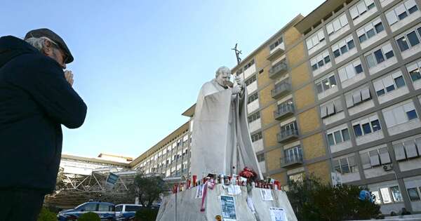 La Nación / El papa Francisco pasó un martes sin nuevas crisis
