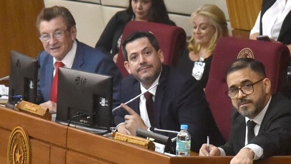 Latorre dirigirá hasta 2026 y cartismo amplía hegemonía