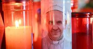 La Nación / El papa “descansó bien” usando una máscara de oxígeno