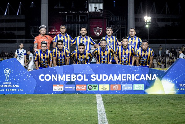 Luqueño se mete a la fase de grupos de la Sudamericana - Unicanal