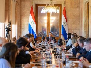 Peña se reunirá con ministros · Radio Monumental 1080 AM