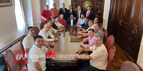 AUTORIDADES DE ITAPÚA SE REUNIERON CON EL VICEPRESIDENTE PARA GESTIONAR MEJORAS