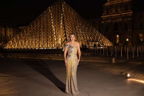 La gala Grand Diner du Louvre reunió a celebridades de la talla de Gigi Hadid y Naomi Campbell - Gente - ABC Color