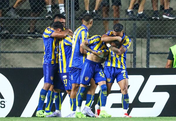 Versus / La primera victoria de Luqueño en la temporada fue la más importante
