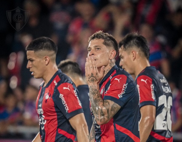 Libertadores: el Ciclón buscará la victoria en la altura de Arequipa - trece