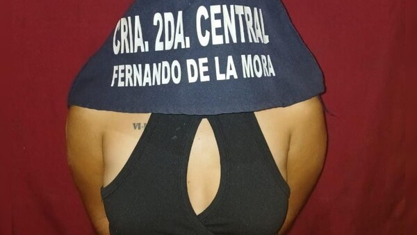 Doña robó chicles, le pillaron y fue apresada
