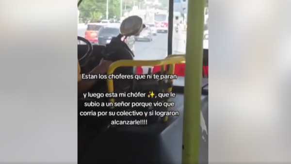 ¡Buen gesto! Chofer persiguió a otro micro para que pasajero logre alcanzarlo