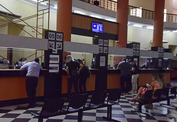 IRP: 300.000 contribuyentes deberán pagar este mes - Economía - ABC Color