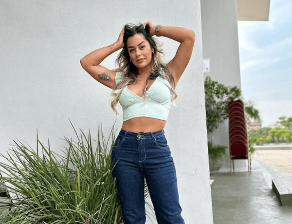 LARISSA RIQUELME DENUNCIA QUE ES ACOSADA EN REDES SOCIALES