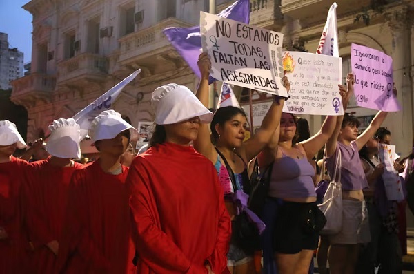 Urgen aprobación de juzgados especializados contra violencia de género