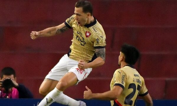 El Ciclón rompió el invicto de Melgar en Arequipa con un gol de Piris Da Motta