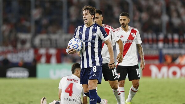 Talleres gana a River Plate y levanta la Supercopa en La Nueva Olla