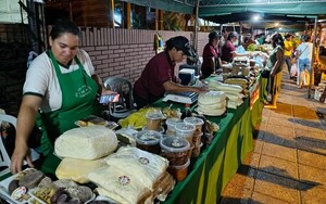 Familias ofertan productos del campo en dos ferias simultáneas en San Lorenzo - .::Agencia IP::.