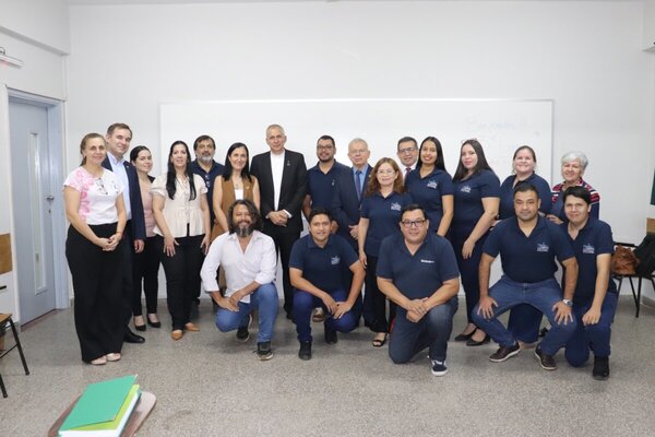 Nuevo rector de la Universidad Católica visitó la Unidad Pedagógica de Fernando de la Mora - Portal Digital Cáritas Universidad Católica