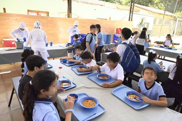 Hambre Cero: más denuncias por mala calidad de comida, entrega tardía y exclusión de estudiantes - Nacionales - ABC Color