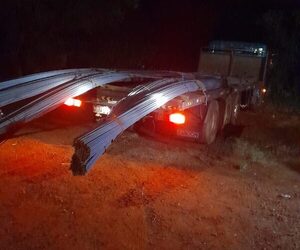 Incautan camión que superaba la carga permitida