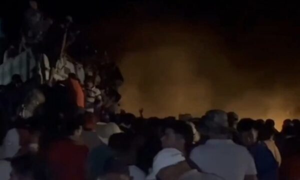 Tras accidente en ruta Horqueta-Tacuati pobladores roban a contenedor de carne que volcó