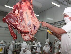 Prevén reducción de los productos cárnicos en abril · Radio Monumental 1080 AM