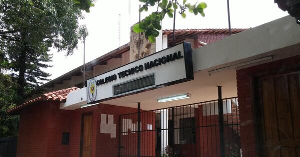 Diario HOY | Alumno del CTN fue agredido por un compañero: trasfondo serían celos