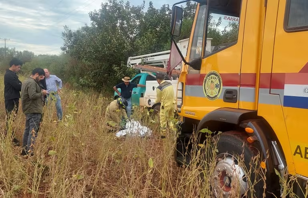 Funcionario de la ANDE muere tras recibir descarga eléctrica - Noticiero Paraguay